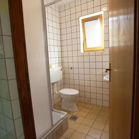 2-bedroom With Terrace In 3542-2 Apartamento