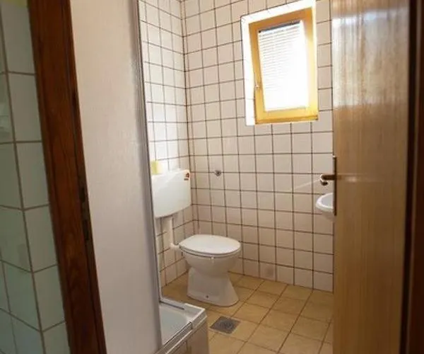 2-bedroom With Terrace In 3542-2 Apartament