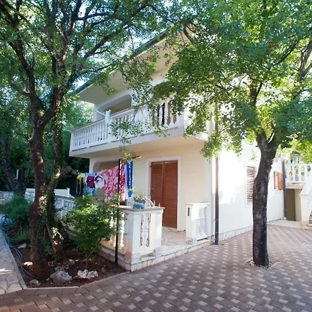 Apartman 2-bedroom With Terrace In 3542-2