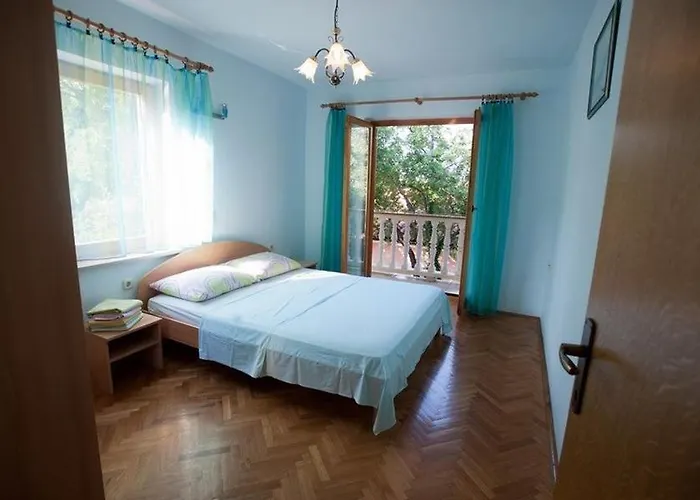Lejlighed 2-bedroom With Terrace In 3542-2